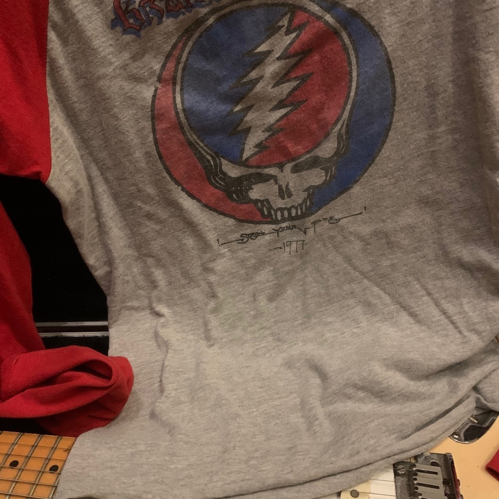 In perfect condition Trunk Ltd Grateful Dead shirt, baseball style.